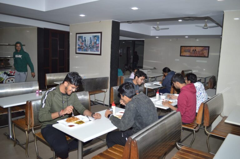 WhatsApp Image 2022-12-02 at 12.31.22 PM (1)